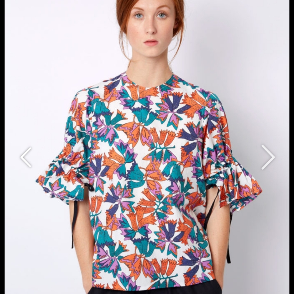 Lis Lareida orange and blue floral blouse size Large